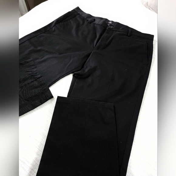 Dockers Slim Fit Khaki Size:38x32 - Picture 1 of 8